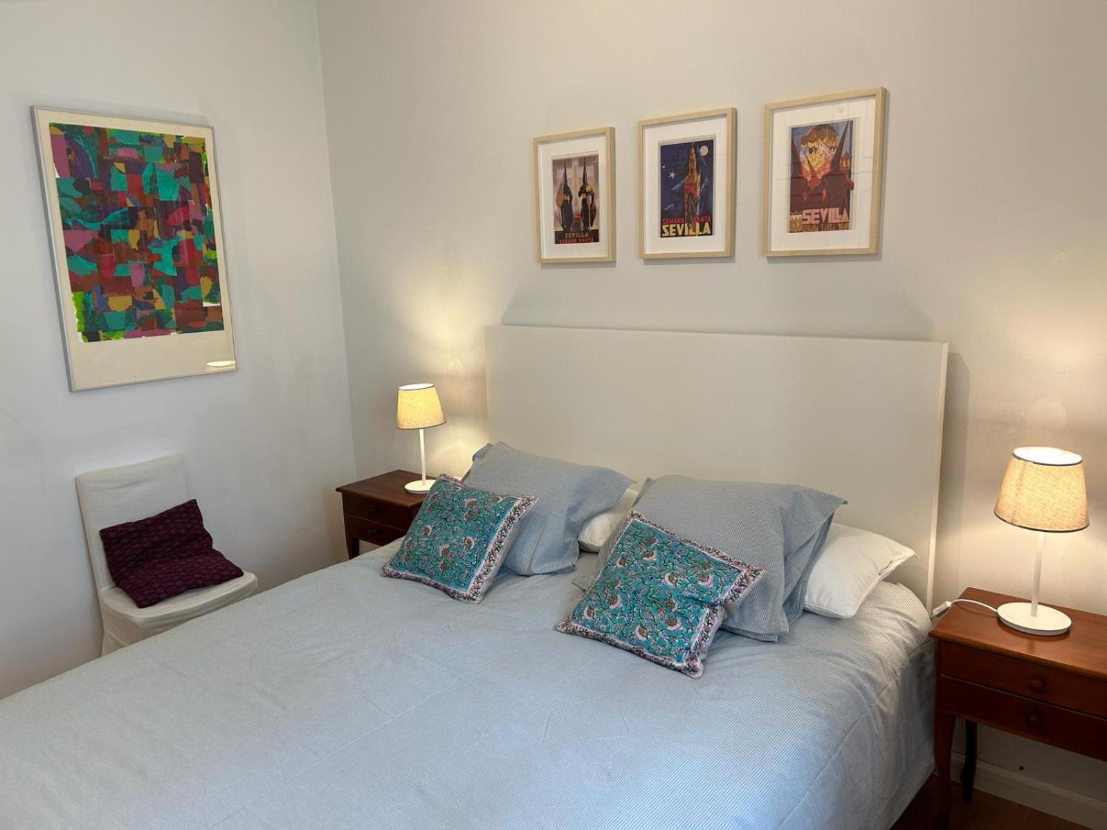 2 Bedroom Apartment By Guadalquivir River เซบีญา ภายนอก รูปภาพ